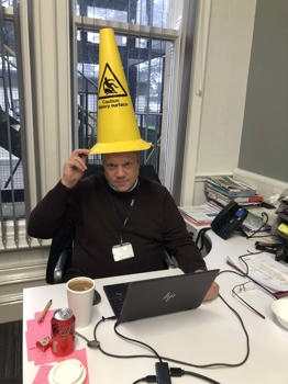 Robert Hello Yellow